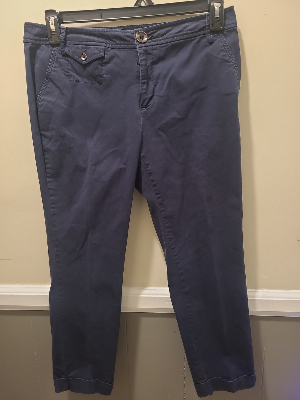 DKNY Jeans Women’s 6 Navy Blue Cuffed Cropped Pants